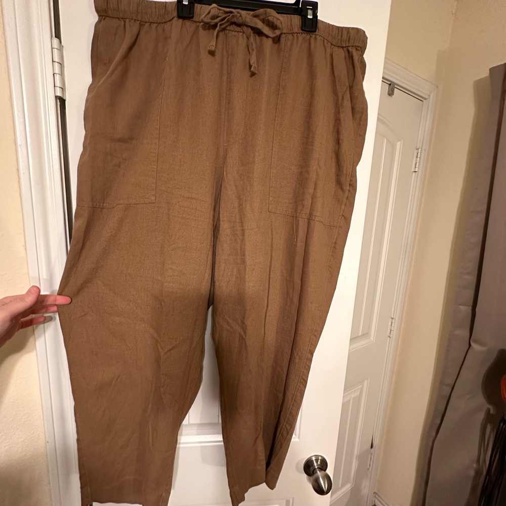Universal Thread Brown Straight Leg Pants